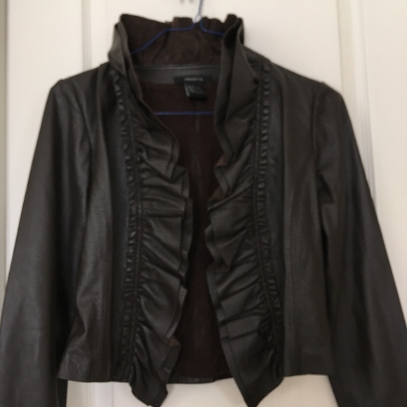 ARDEN B Buttery Soft Lambskin Leather Ruffle Jacket - Picture 1 of 8